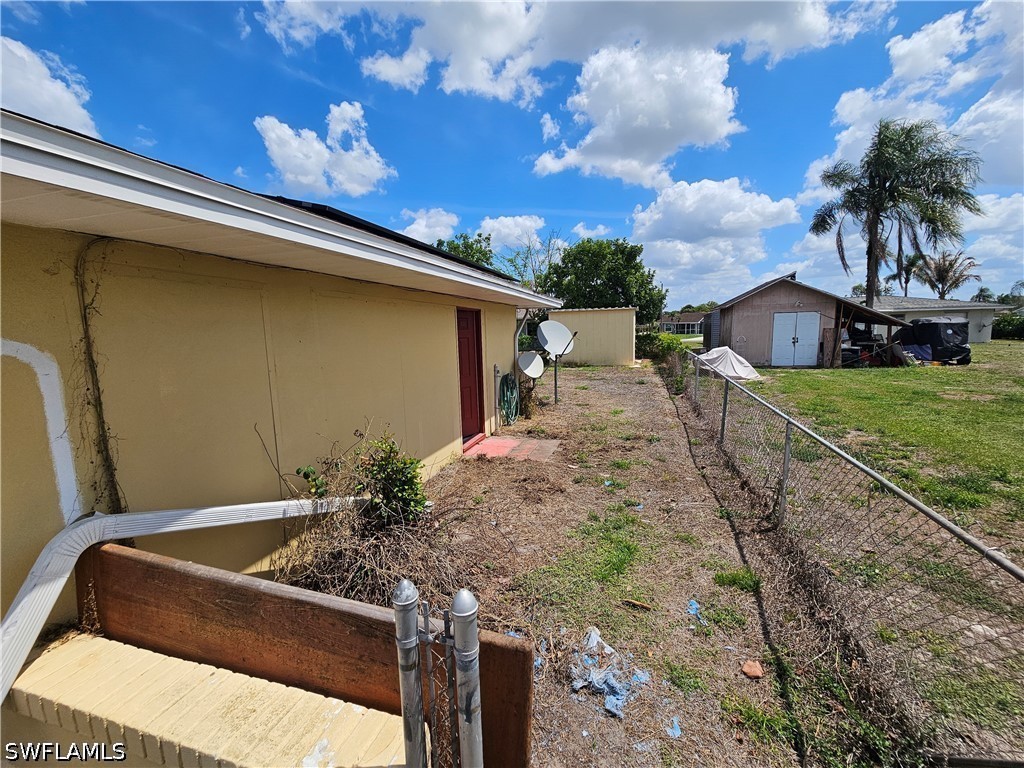 3 Bed SingleFamilyResidence for Sale in Parkwood, FL — photo 16