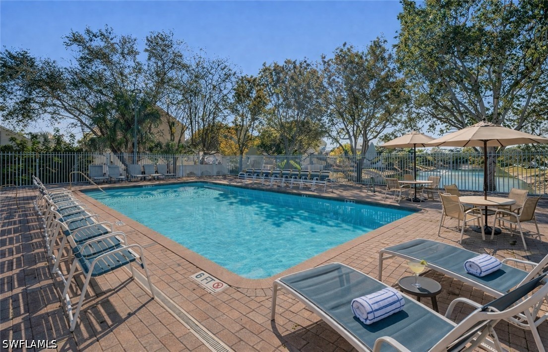 2 Bed Waterfront Home for Sale in Naples, photo 16