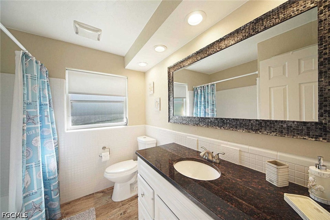 3 Bed Pool Home for Sale in Cape Coral, photo 16