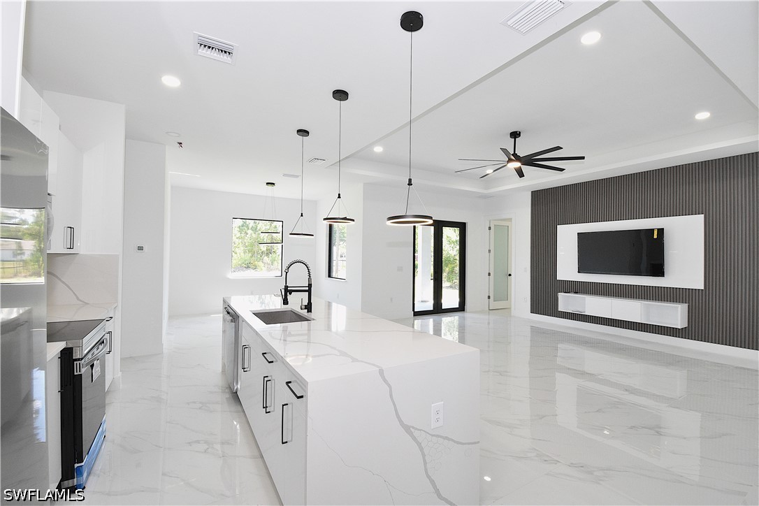 3 Bed SingleFamilyResidence for Sale in Lehigh Acres, FL — photo 16