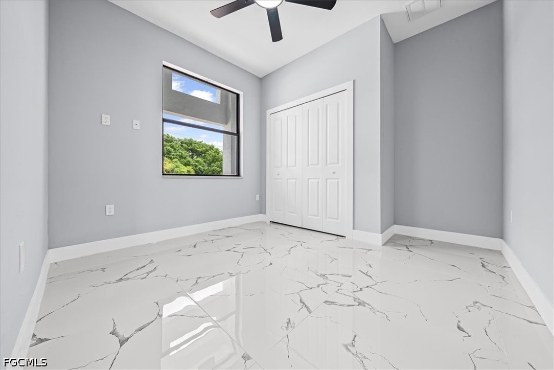 4 Bed SingleFamilyResidence for Sale in Lehigh Acres, photo 16