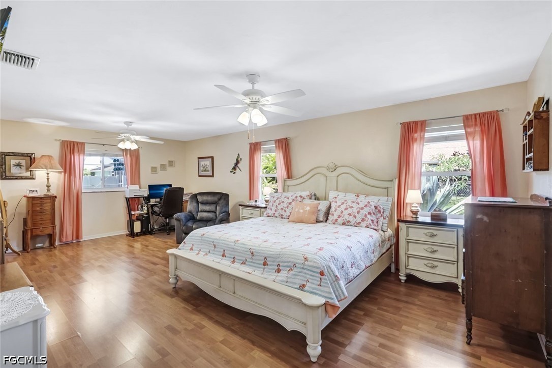3 Bed Pool Home for Sale in Cape Coral, photo 16