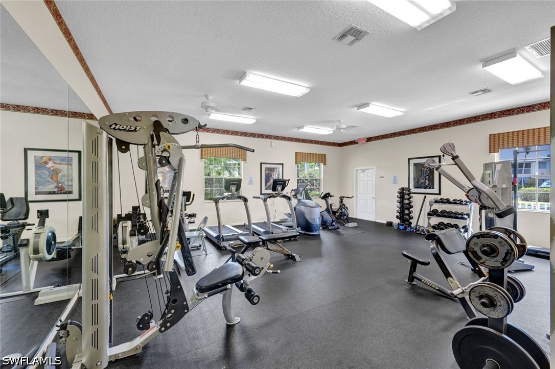 1 Bed Condominium for Sale in Bonita Springs, FL, $192,500 — photo 16