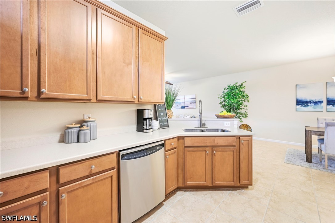 2 Bed Attached for Sale in Bella Terra, FL — photo 16