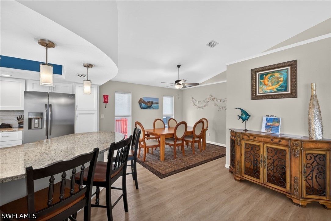 3 Bed Pool Home for Sale in Gulf Heights, photo 16