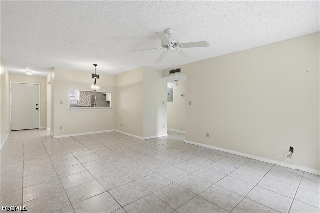 2 Bed Condominium for Sale in Fort Myers, photo 16