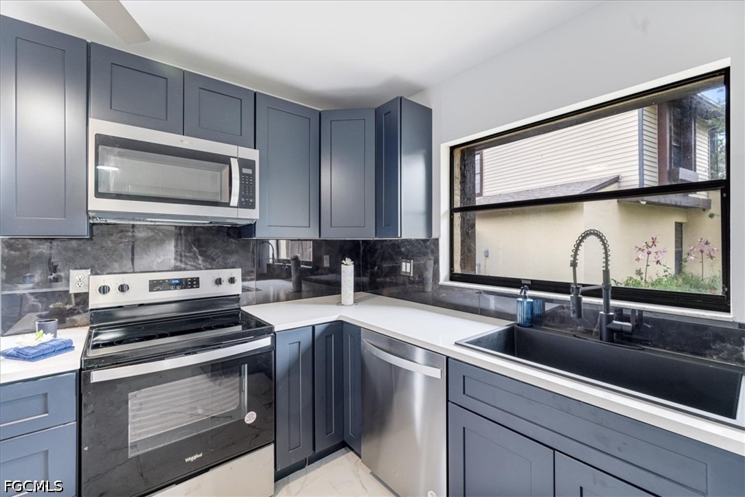 2 Bed Townhouse for Sale in Cape Coral, photo 16