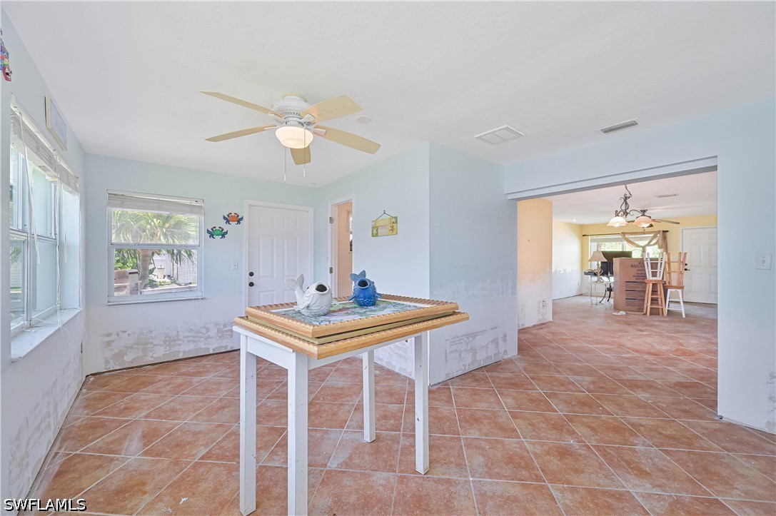 2 Bed Waterfront Home for Sale in Bokeelia, photo 16