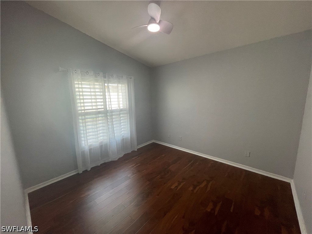 3 Bed Attached for Sale in Naples, photo 16