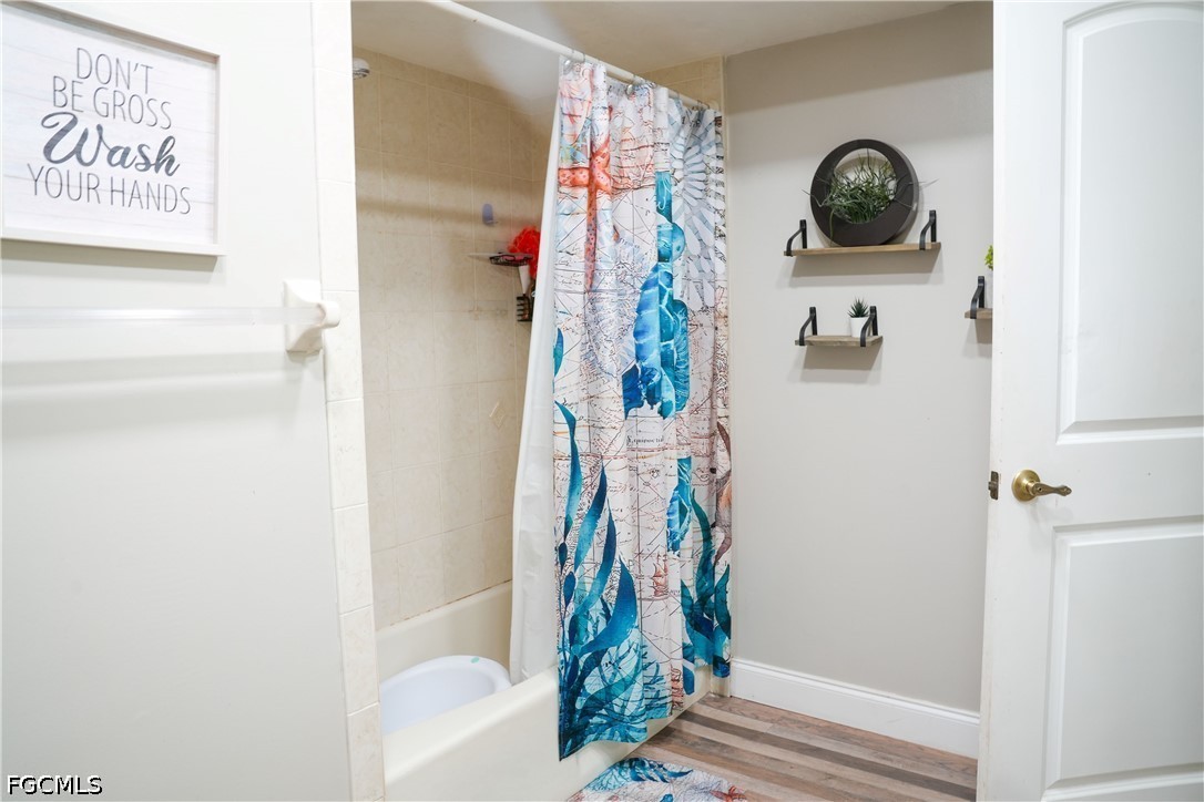 2 Bed SingleFamilyResidence for Sale in Lehigh Acres, photo 16