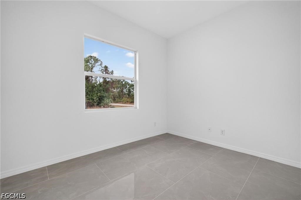 3 Bed SingleFamilyResidence for Sale in Lehigh Acres, FL — photo 16