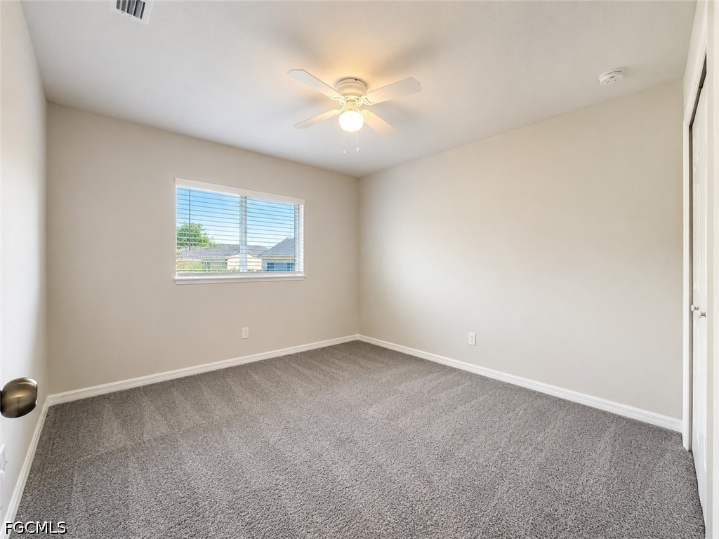 3 Bed SingleFamilyResidence for Sale in Cape Coral, photo 16