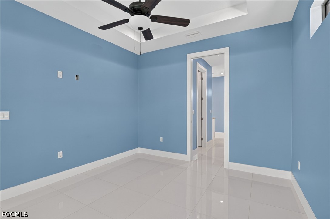3 Bed Pool Home for Sale in Cape Coral, photo 16