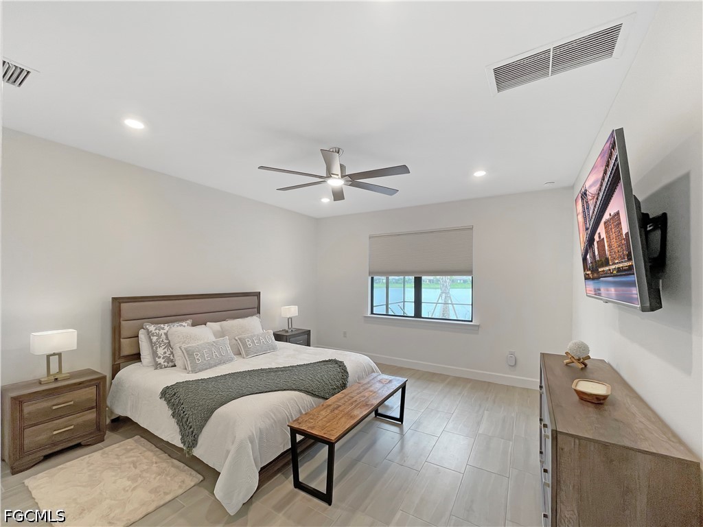 3 Bed Pool Home for Sale in Manatee Cove, FL, $7,500 — photo 16