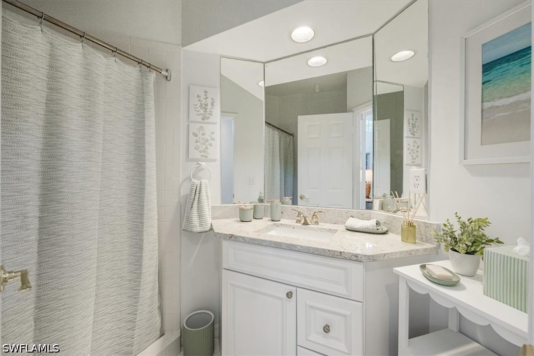 3 Bed Pool Home for Sale in Mews Of Naples, photo 16