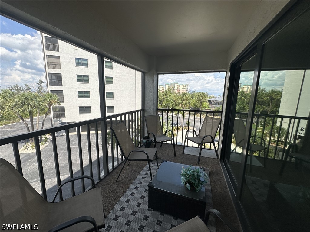 2 Bed Condominium for Sale in Fort Myers Beach, photo 16