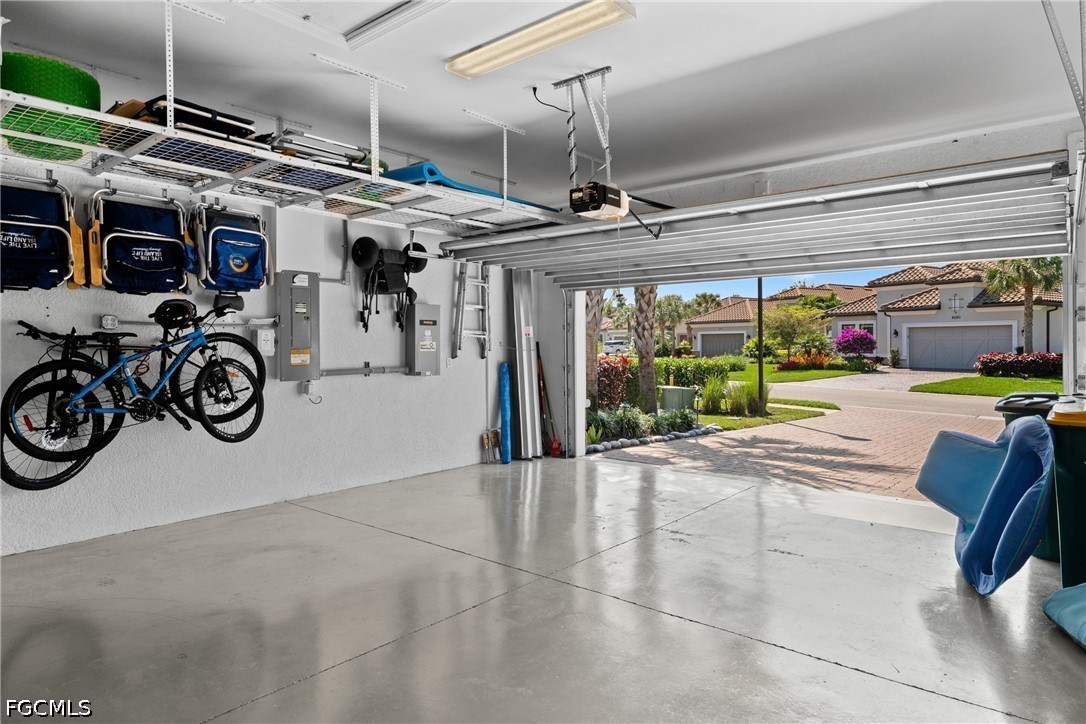 3 Bed Pool Home for Sale in Esplanade, photo 16