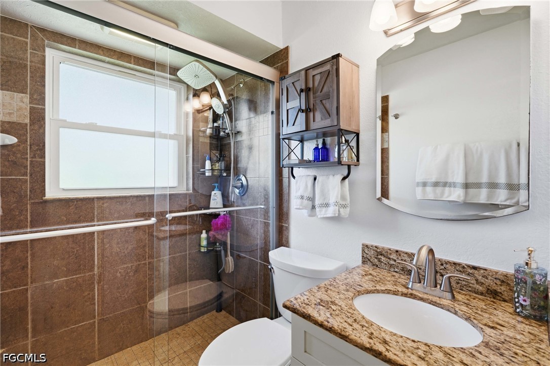 3 Bed Pool Home for Sale in Palmlee Park, photo 16