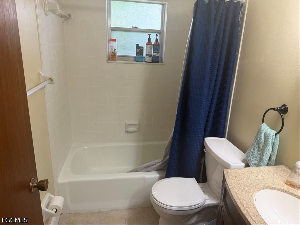 3 Bed SingleFamilyResidence for Sale in Cape Coral, FL — photo 16