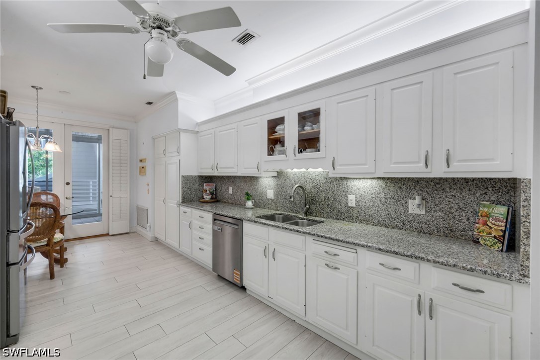 3 Bed Condominium for Sale in Habitat, photo 16