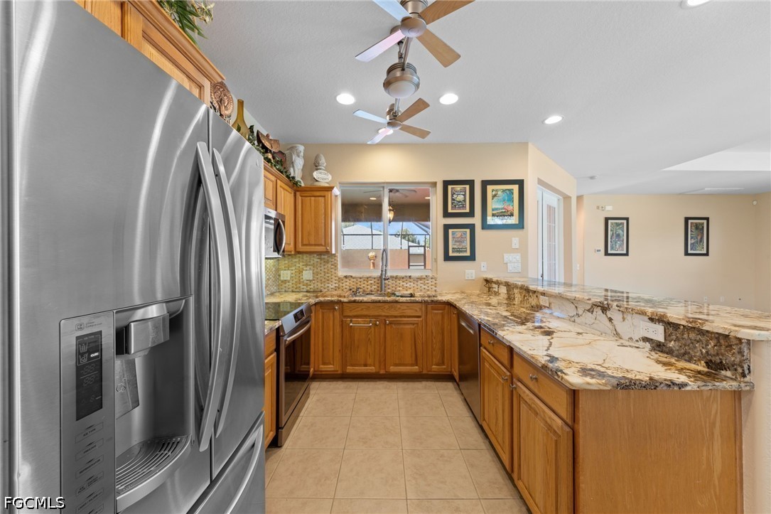 3 Bed Pool Home for Sale in Cape Coral, photo 16