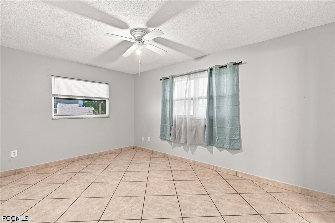 3 Bed SingleFamilyResidence for Sale in San Carlos Park, FL — photo 16