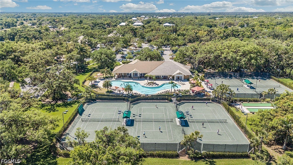 3 Bed SingleFamilyResidence for Sale in Fort Myers, photo 16