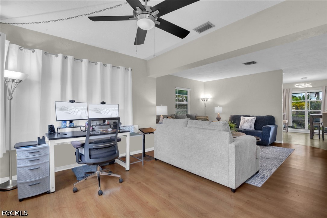2 Bed SingleFamilyResidence for Sale in Mcgregor Groves, FL — photo 16