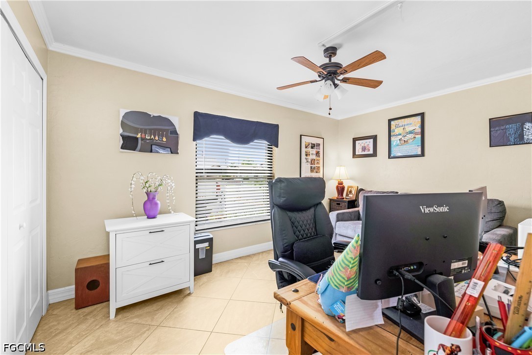 2 Bed Waterfront Home for Sale in Cape Coral, FL, $199,900 — photo 16