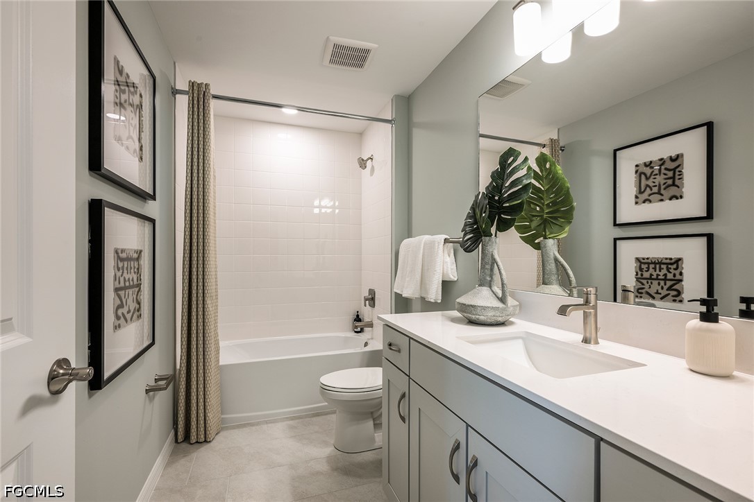 5 Bed SingleFamilyResidence for Sale in Whispering Lakes, FL — photo 16