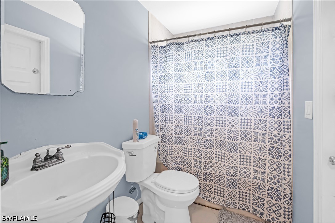 4 Bed SingleFamilyResidence for Sale in Lehigh Acres, FL — photo 16