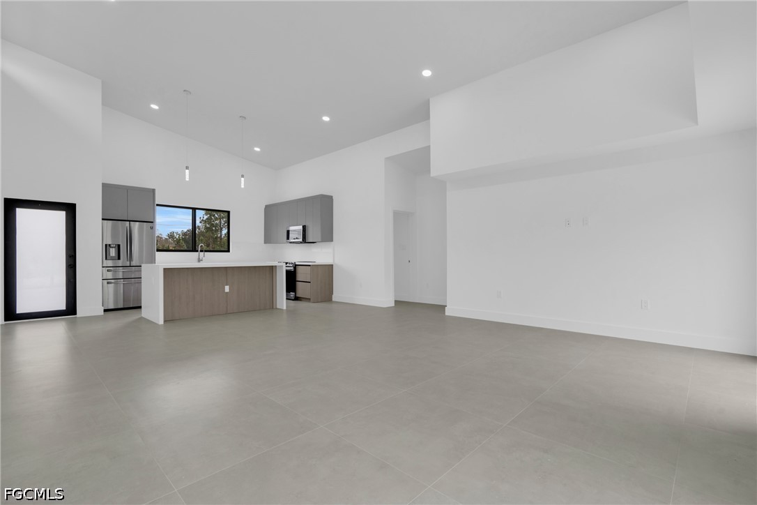 3 Bed SingleFamilyResidence for Sale in Lehigh Acres, FL — photo 16
