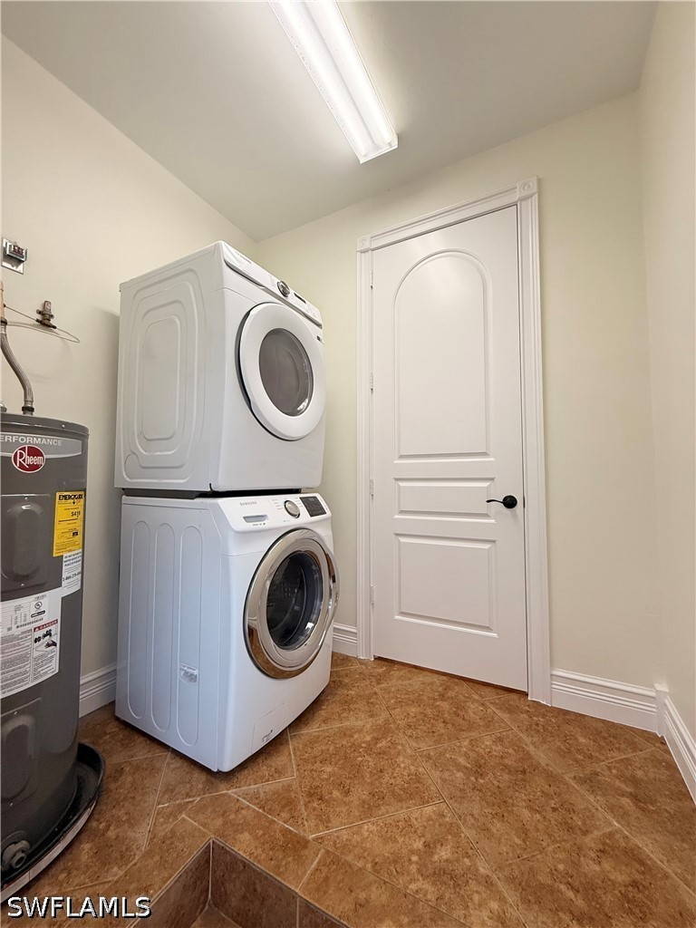 2 Bed SingleFamilyResidence for Sale in Naples, FL, $2,800 — photo 16