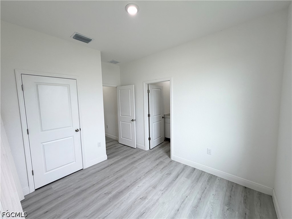 4 Bed SingleFamilyResidence for Sale in Port Labelle, FL — photo 16