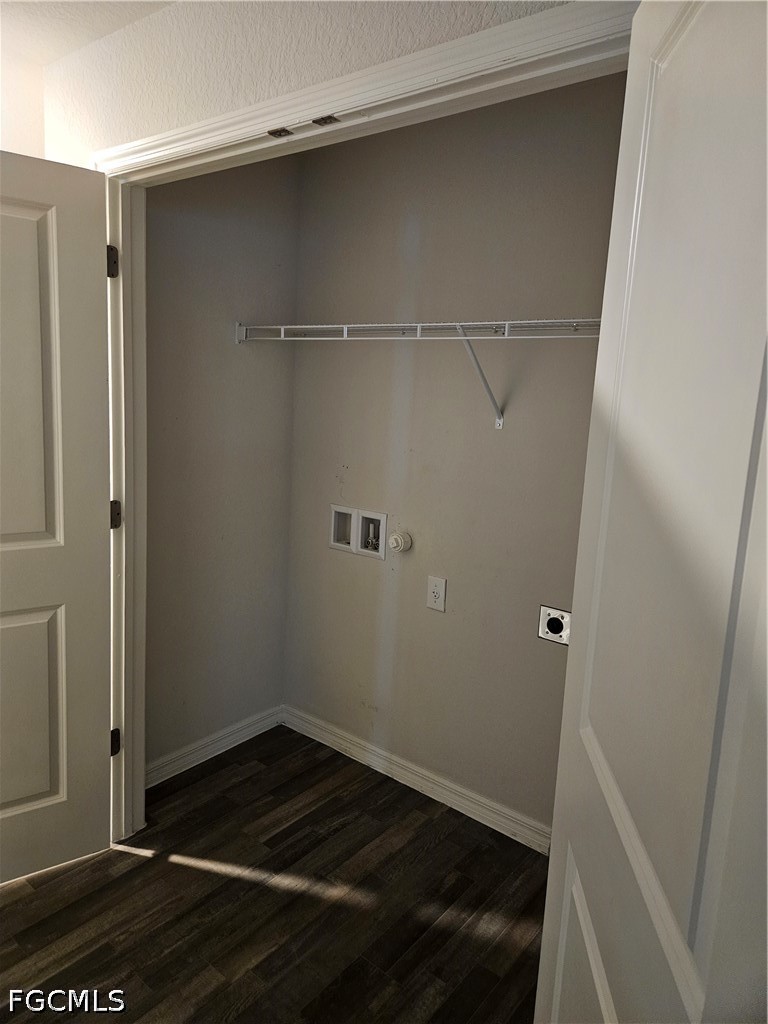 4 Bed SingleFamilyResidence for Sale in Cape Coral, FL — photo 16