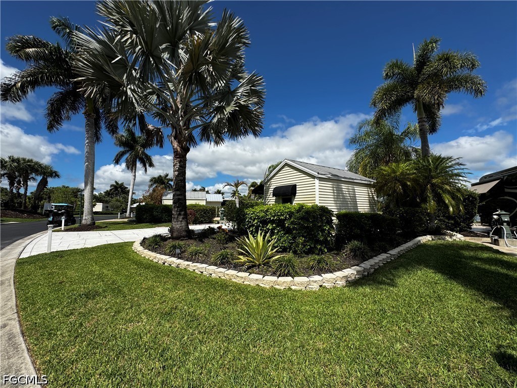 Waterfront Home for Sale in Labelle, FL, $190,000 — photo 16