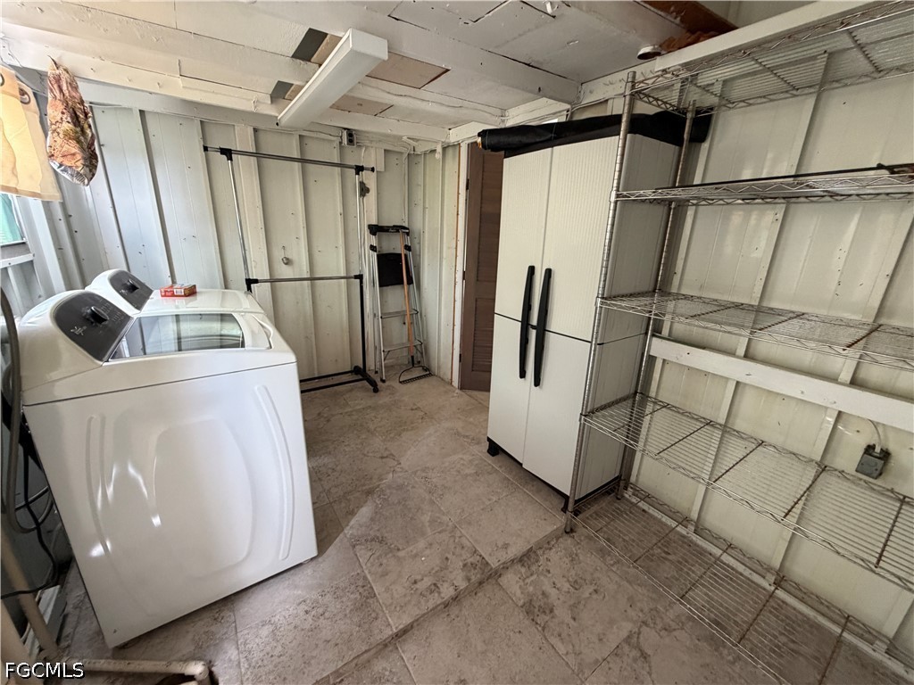 2 Bed ManufacturedHome for Sale in Carriage Village, FL — photo 16