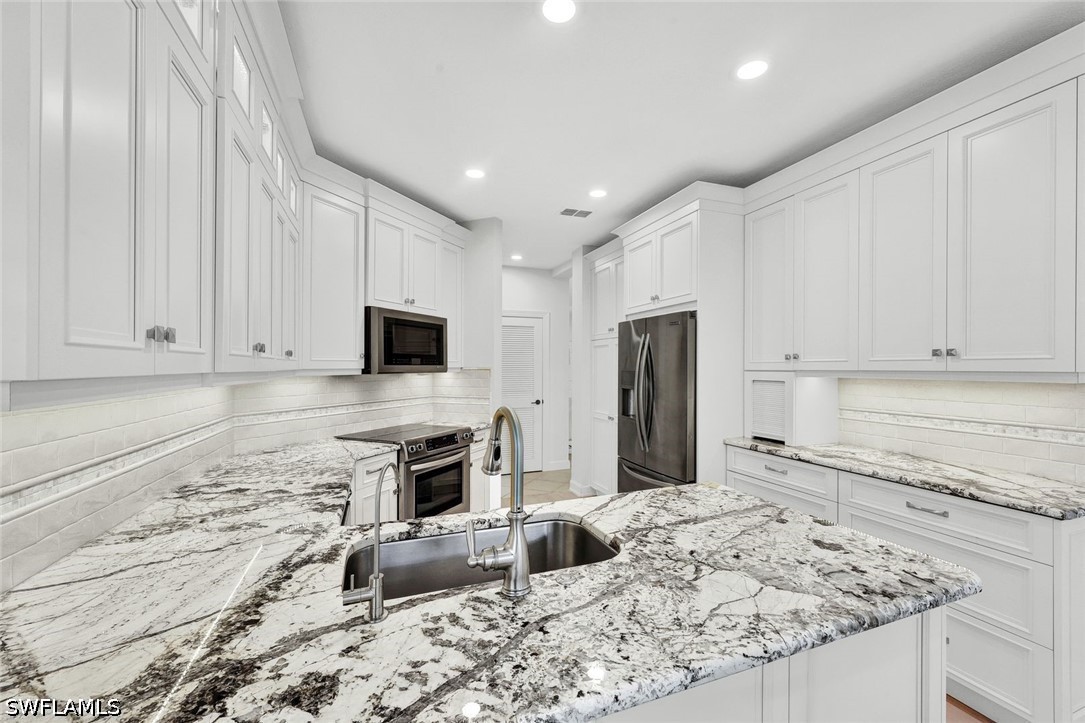 3 Bed Condominium for Sale in The Hamptons, FL, $799,000 — photo 16