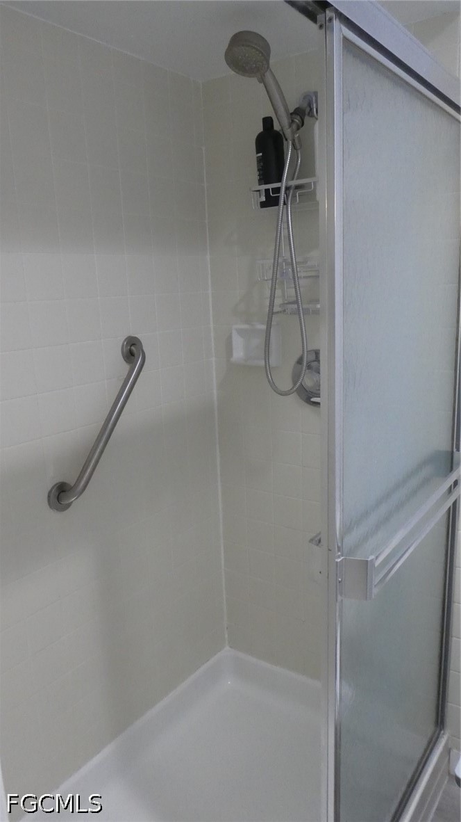 2 Bed Condominium for Sale in Fort Myers, FL, $3,000 — photo 16