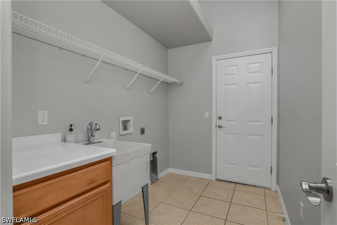 4 Bed SingleFamilyResidence for Sale in Naples, FL, $464,900 — photo 16