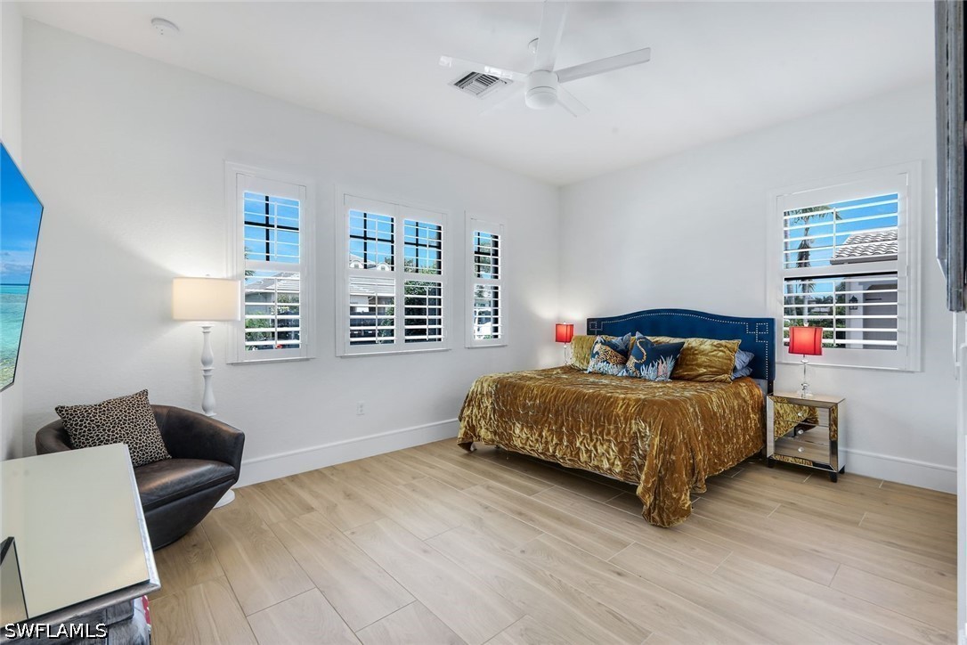 5 Bed SingleFamilyResidence for Sale in Naples, FL — photo 16