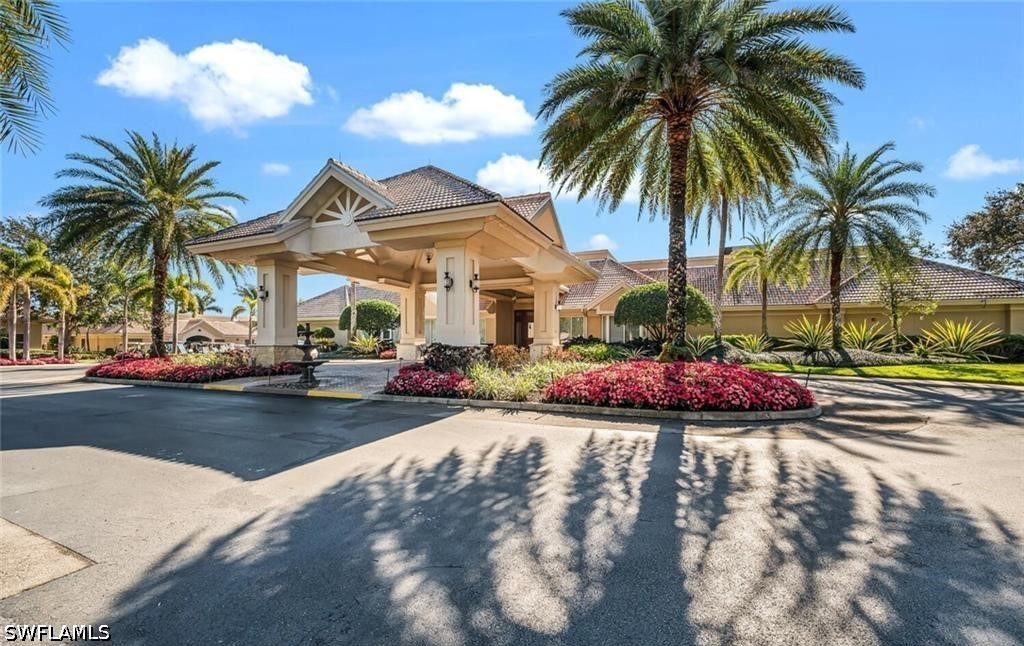 2 Bed Waterfront Home for Sale in Amberley Court, FL, $5,500 — photo 16