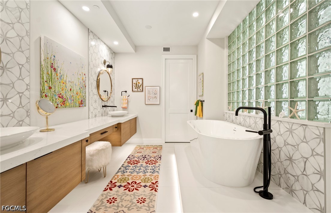 3 Bed Condominium for Sale in Naples, FL, $3,195,000 — photo 16
