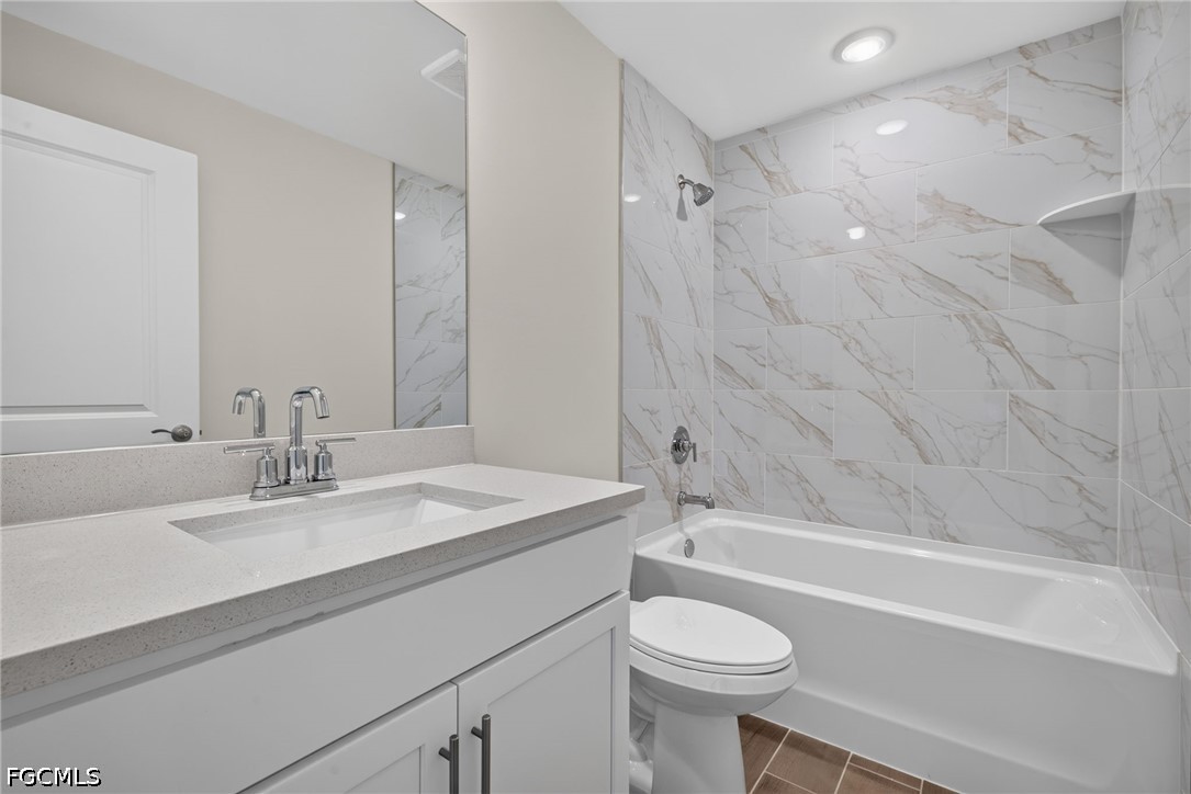 4 Bed SingleFamilyResidence for Sale in Cape Coral, FL — photo 16