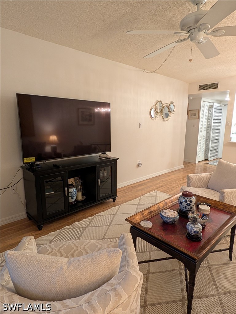 1 Bed Condominium for Sale in Naples, FL, $2,800 — photo 16