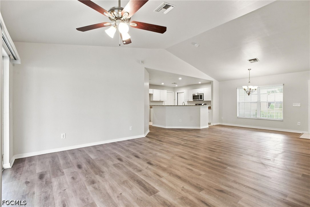 3 Bed SingleFamilyResidence for Sale in Mirror Lakes, FL — photo 16