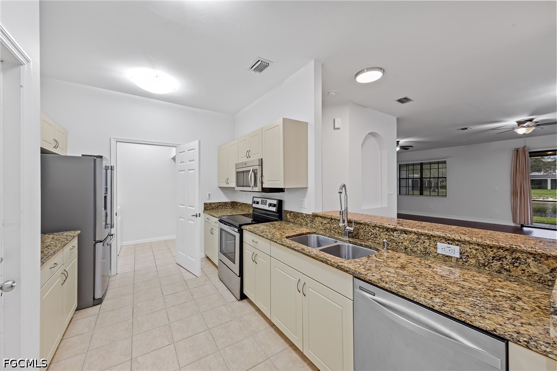 3 Bed Waterfront Home for Sale in Summit Place, FL, $440,000 — photo 16