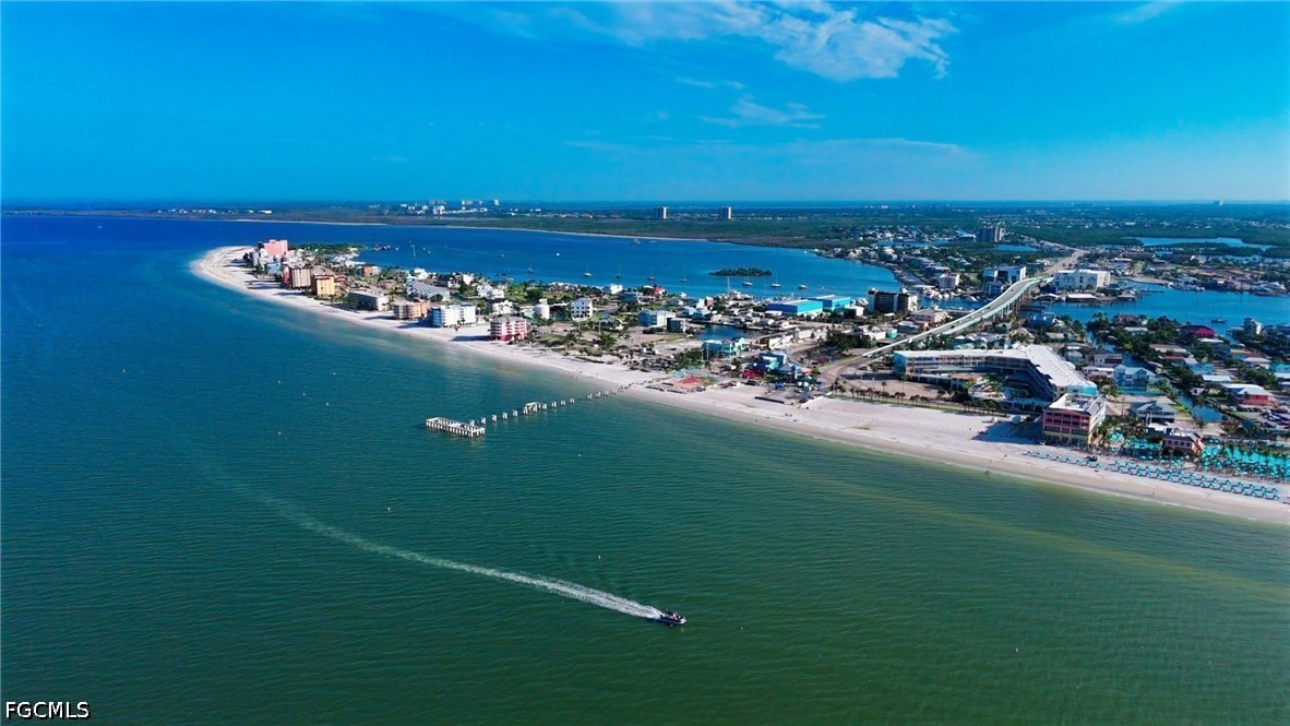 Waterfront Home for Sale in Island Shores, FL, $4,250,000 — photo 16