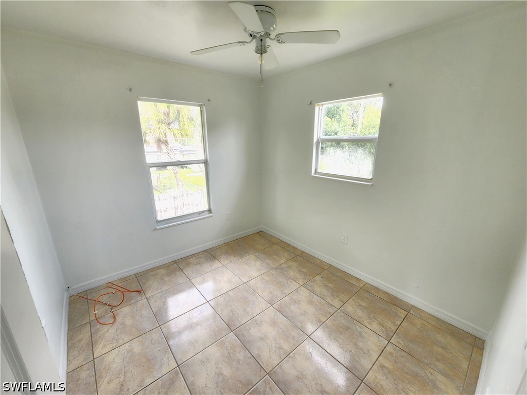 4 Bed Duplex for Sale in Country Manor Amended, FL, $499,000 — photo 16
