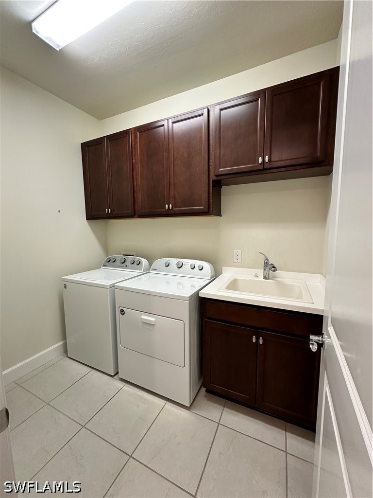 3 Bed Pool Home for Sale in Avalon Park, FL, $3,900 — photo 16